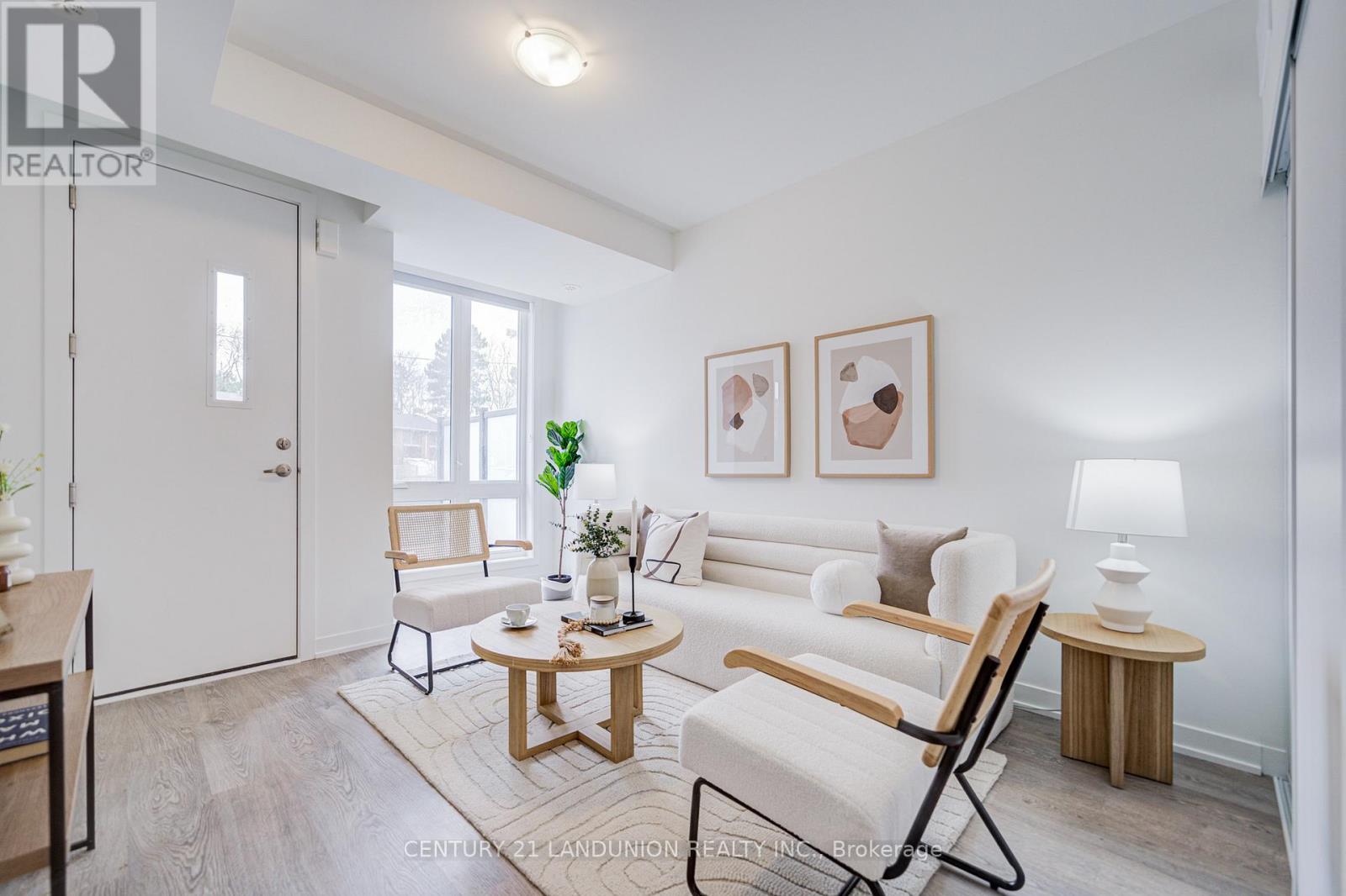 70 Turtle Island Road, Toronto, Ontario  M6A 2M5 - Photo 3 - C13032892