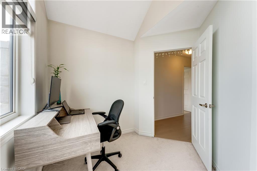 67 Routley Street, Kitchener, Ontario  N2R 0S2 - Photo 34 - 40823389