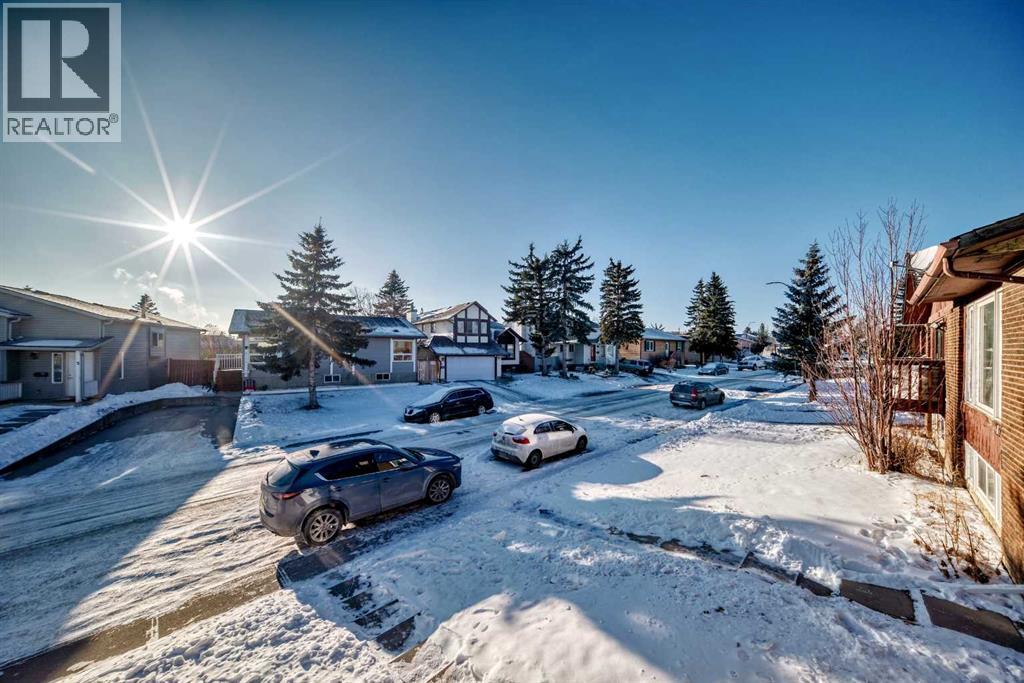 173 Castlebrook Way NE, Calgary, Alberta  T3J 2A7 - Photo 16 - A2276408