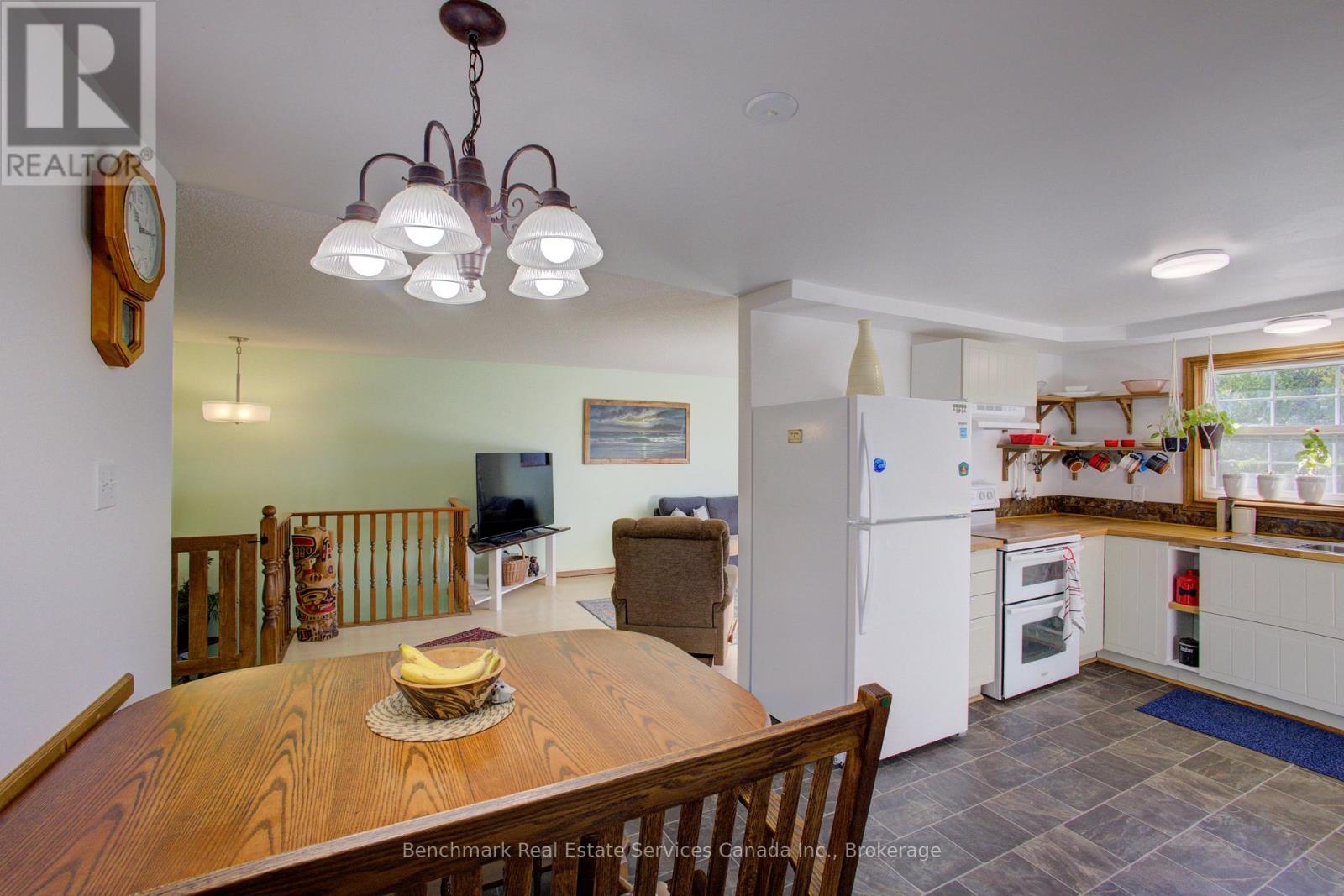 21 Southvale Road, St. Marys, Ontario  N4X 1E9 - Photo 22 - X13032950