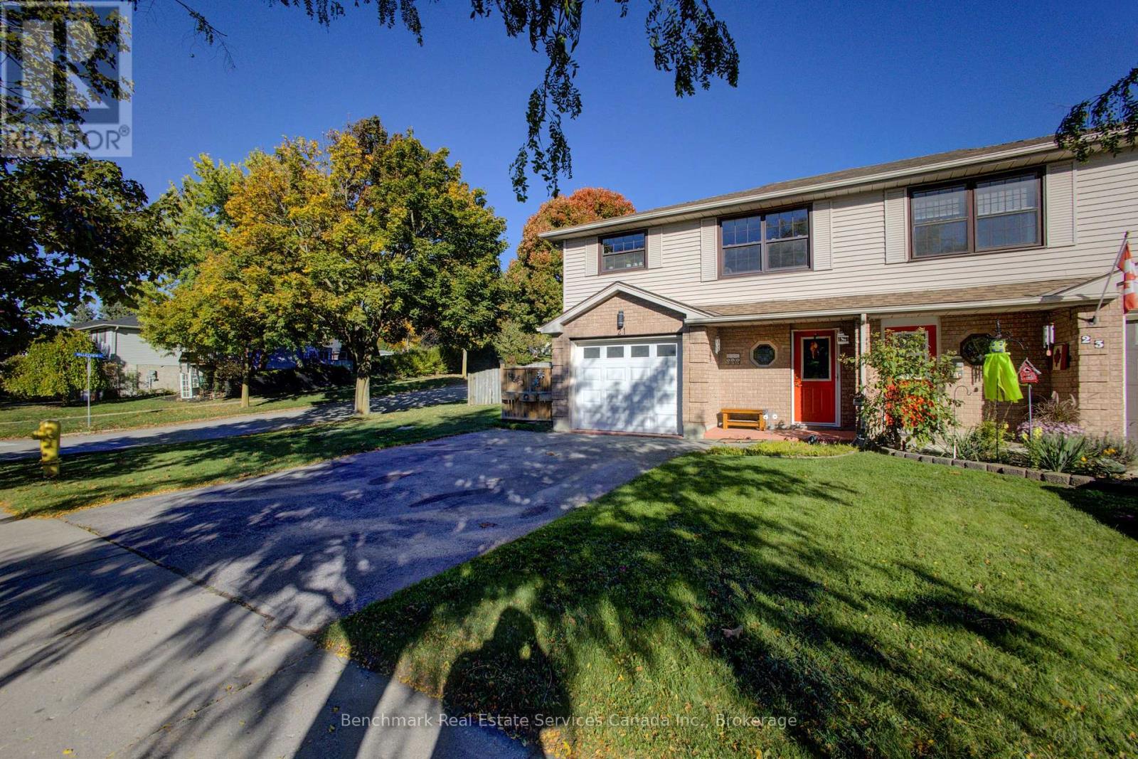 21 Southvale Road, St. Marys, Ontario  N4X 1E9 - Photo 3 - X13032950