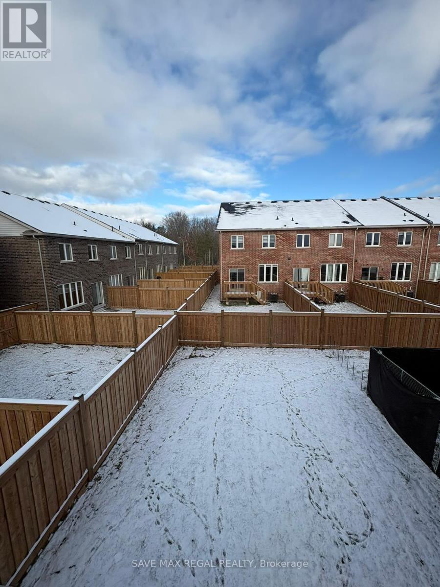 1174 Jim Brewster Circle, Oshawa, Ontario  L1K 1A4 - Photo 5 - E13032838