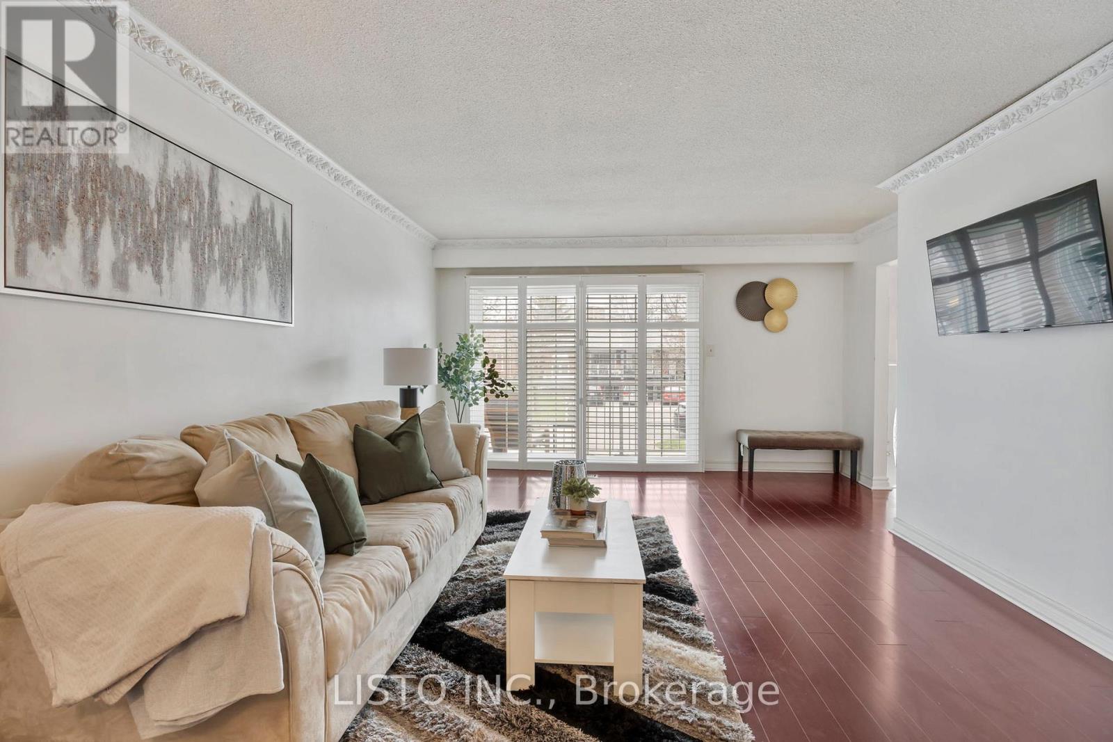 43 Robbinstone Drive, Toronto, Ontario  M1B 2C4 - Photo 10 - E13032918