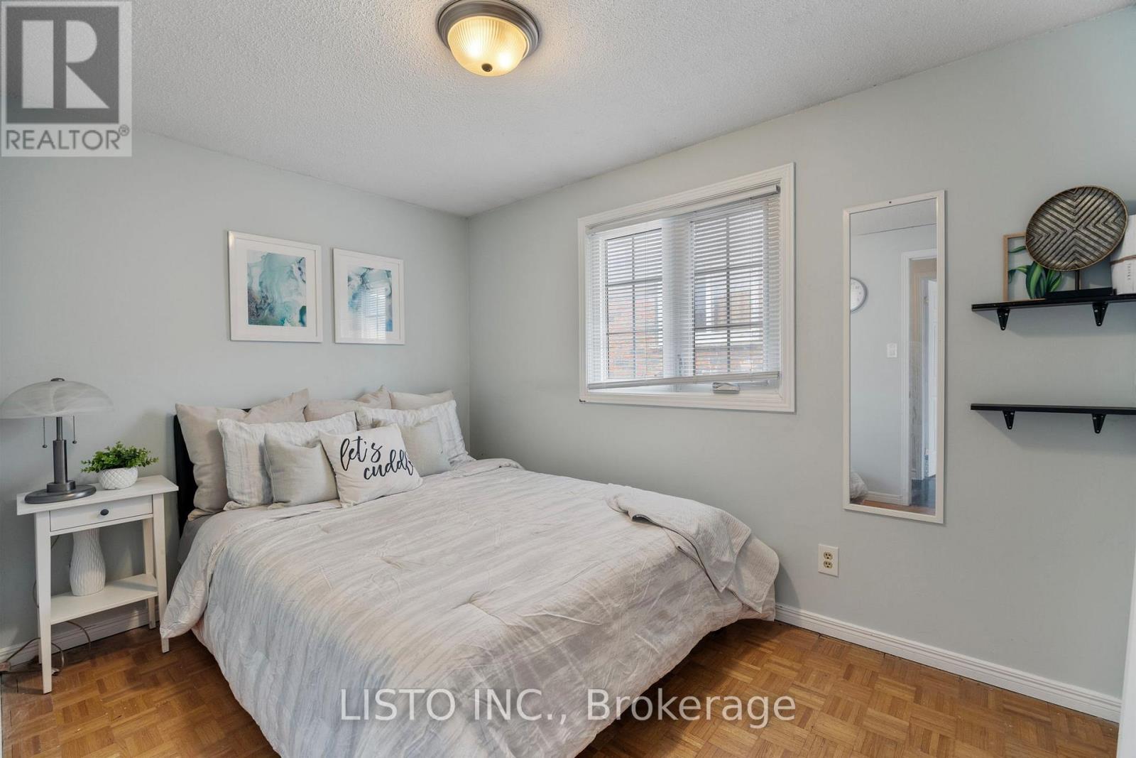 43 Robbinstone Drive, Toronto, Ontario  M1B 2C4 - Photo 29 - E13032918