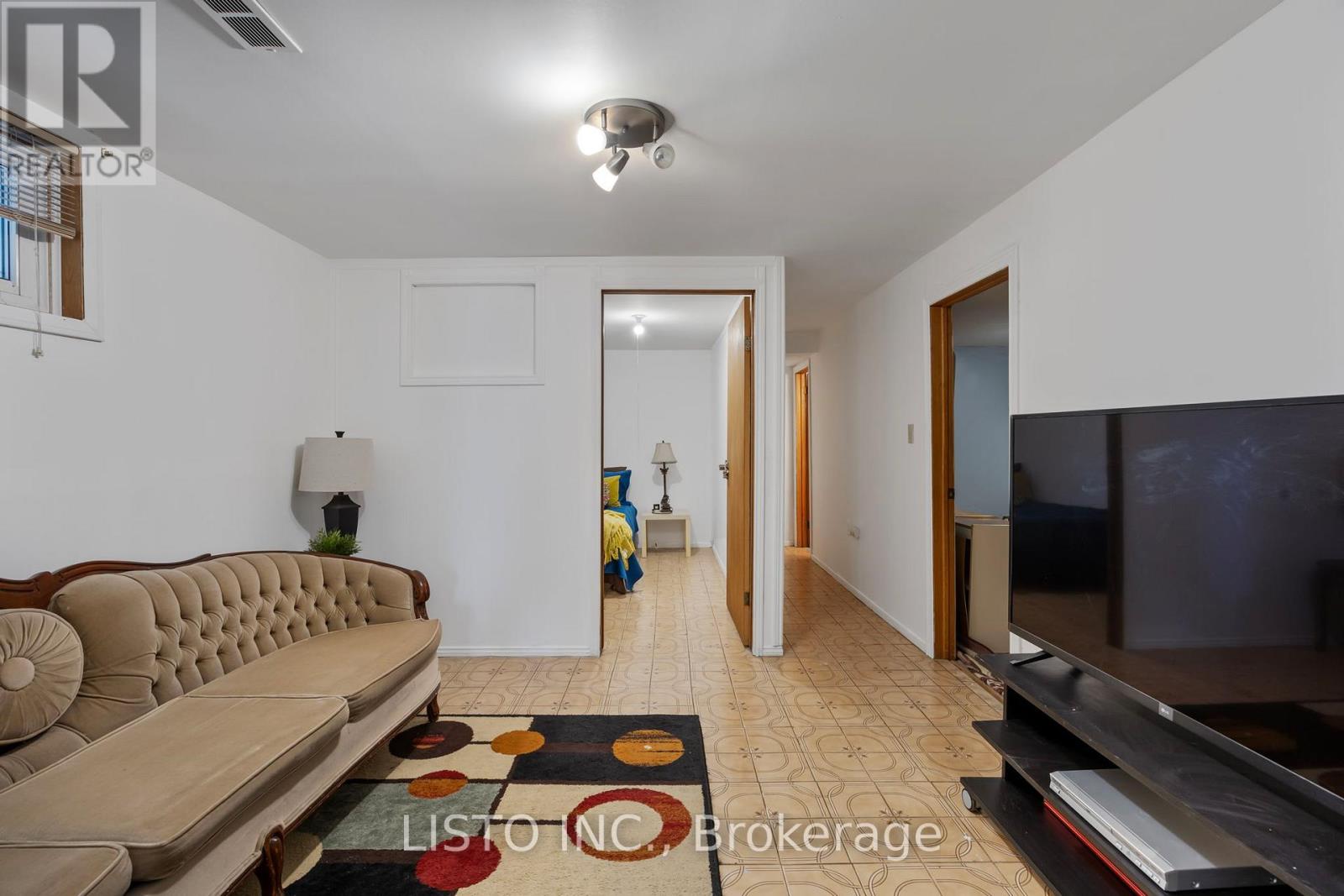 43 Robbinstone Drive, Toronto, Ontario  M1B 2C4 - Photo 35 - E13032918