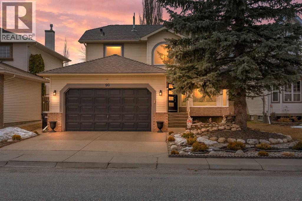 90 Riverview Circle SE, Calgary, Alberta  T2C 4K1 - Photo 2 - A2301368