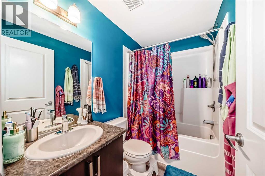 101, 117 Copperpond Common Se, Calgary, Alberta  T2Z 5E2 - Photo 28 - A2302487