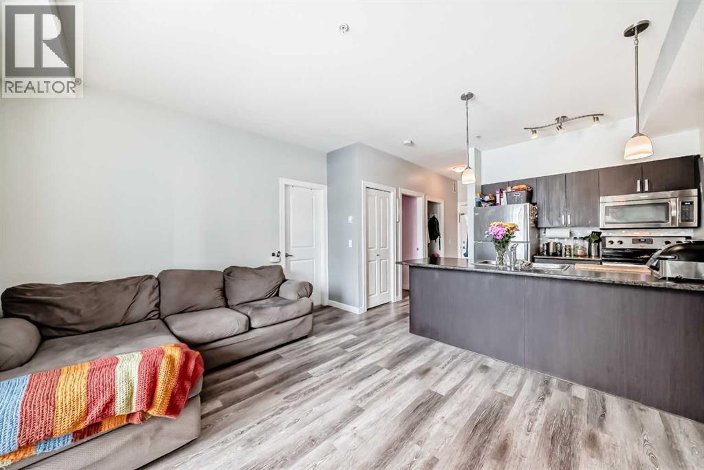 101, 117 Copperpond Common Se, Calgary, Alberta  T2Z 5E2 - Photo 20 - A2302487