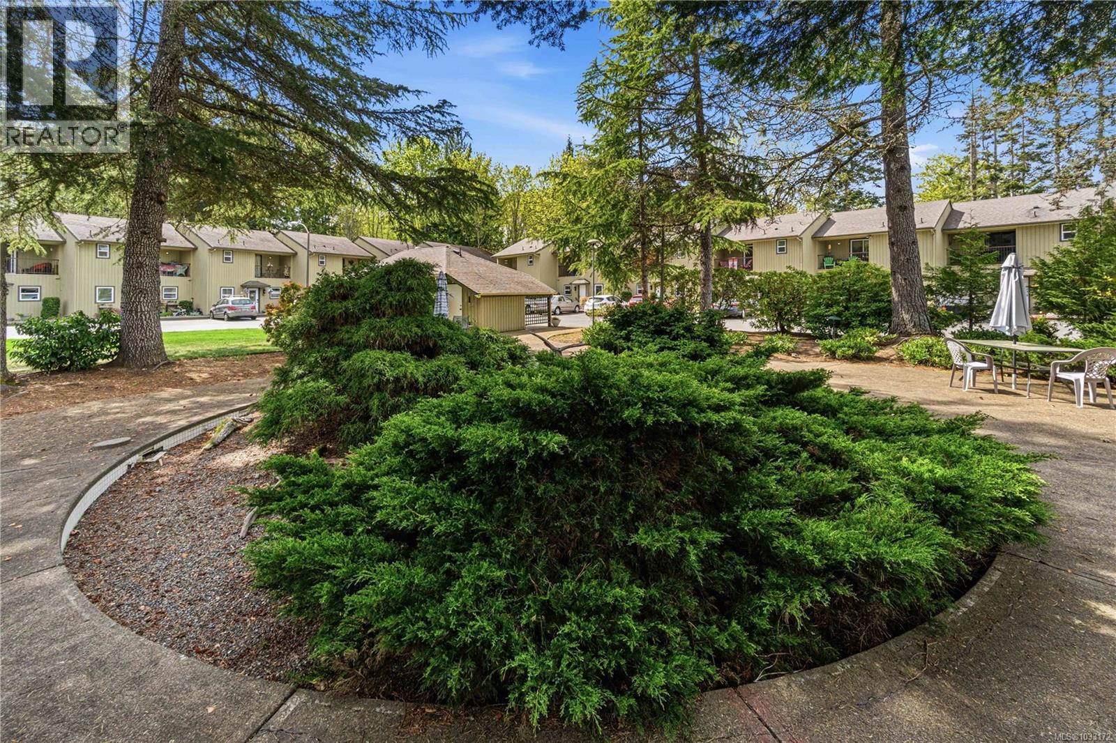 3 3350 Island Hwy, Qualicum Beach, British Columbia  V9K 2S2 - Photo 35 - 1033172