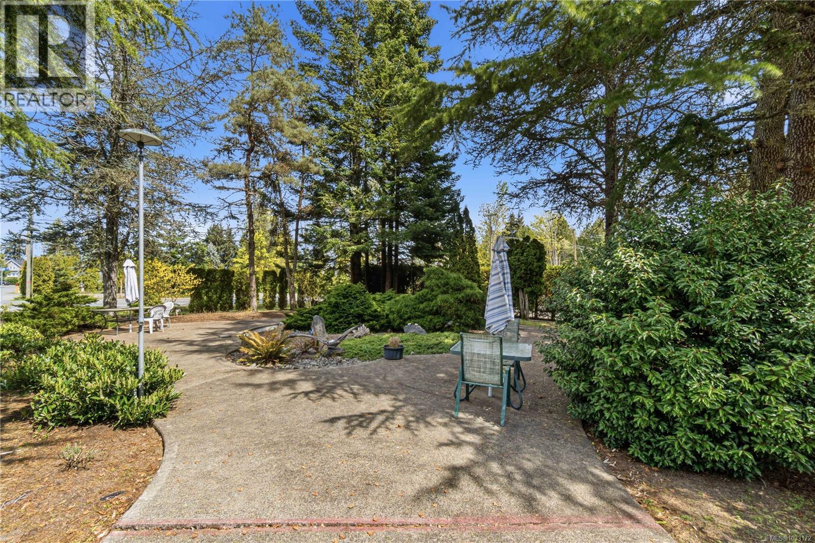 3 3350 Island Hwy, Qualicum Beach, British Columbia  V9K 2S2 - Photo 37 - 1033172