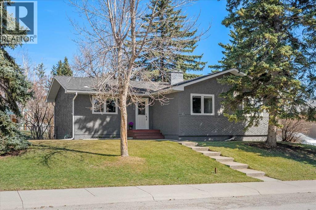 20 Brampton Crescent SW, Calgary, Alberta  T2W 0Y4 - Photo 2 - A2304005