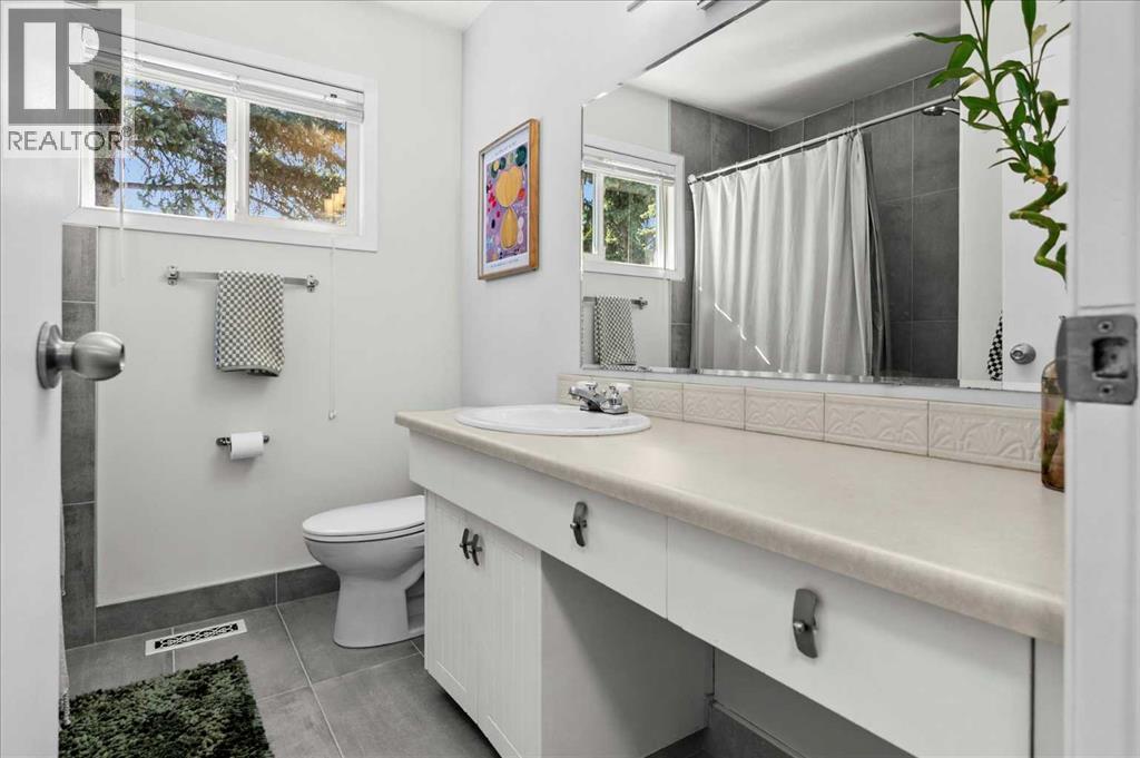 20 Brampton Crescent SW, Calgary, Alberta  T2W 0Y4 - Photo 18 - A2304005