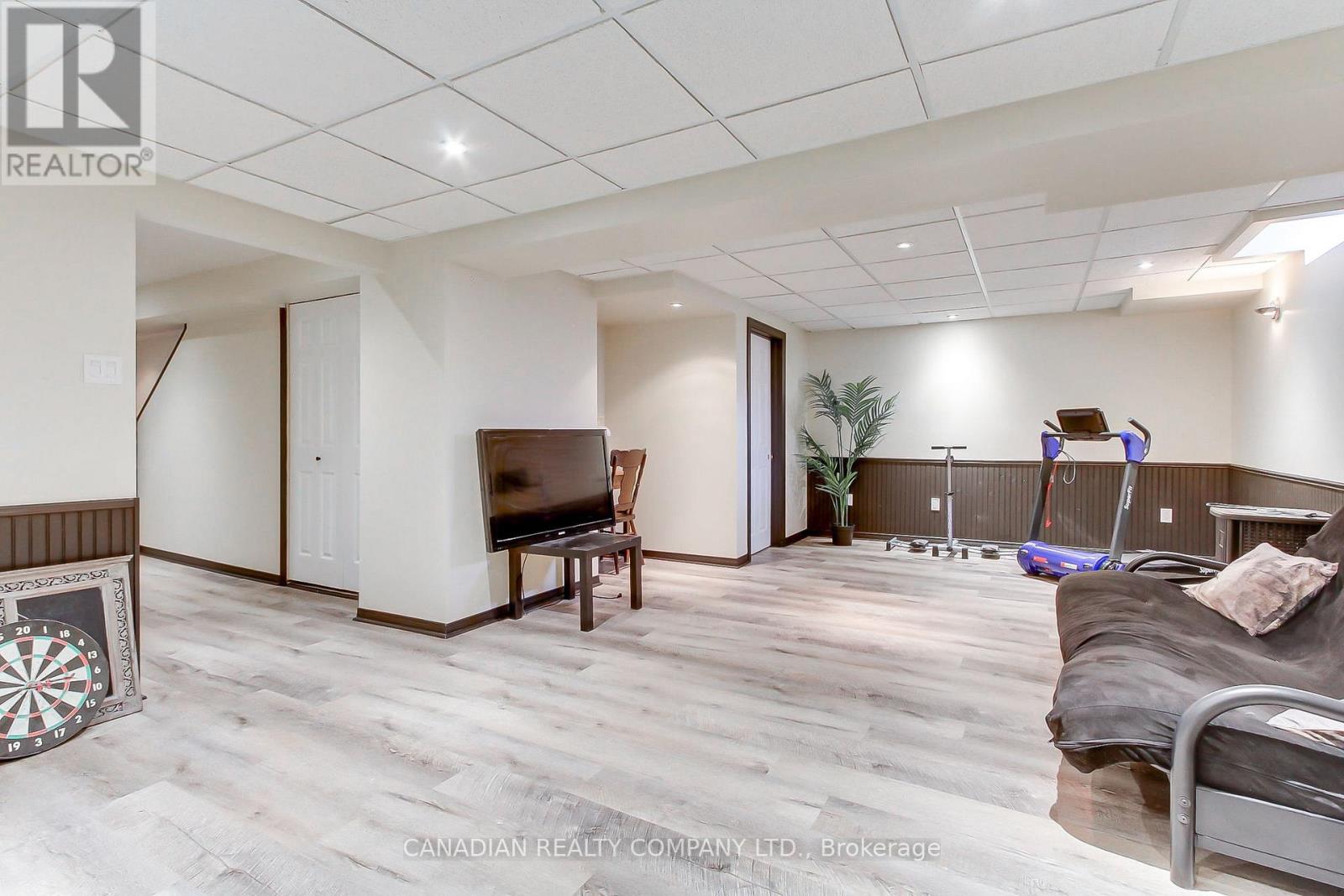 7 Glasgow Crescent, Georgina, Ontario  L4P 4A9 - Photo 12 - N13032858