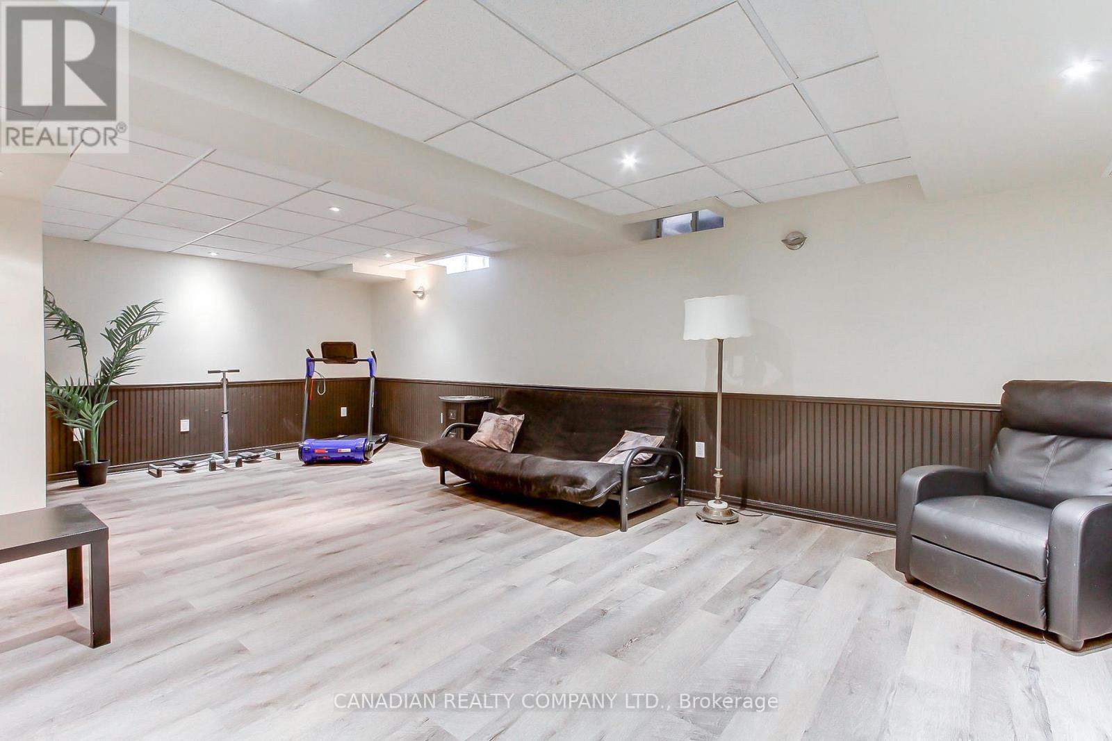 7 Glasgow Crescent, Georgina, Ontario  L4P 4A9 - Photo 13 - N13032858