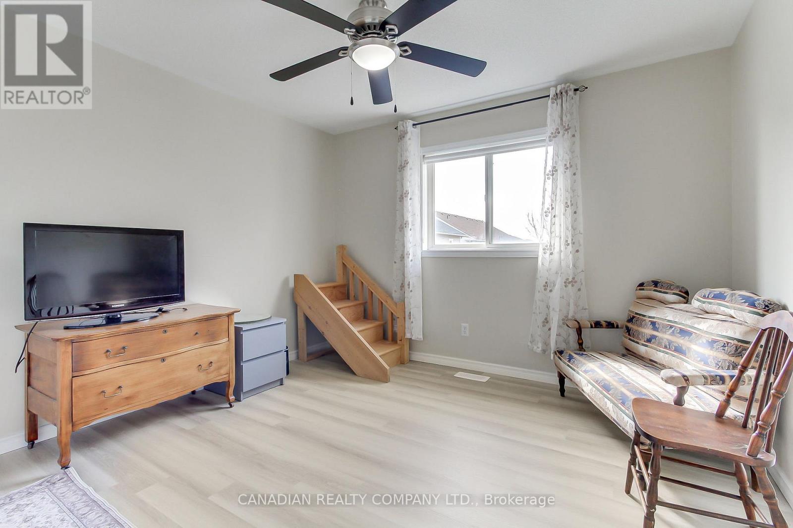 7 Glasgow Crescent, Georgina, Ontario  L4P 4A9 - Photo 14 - N13032858