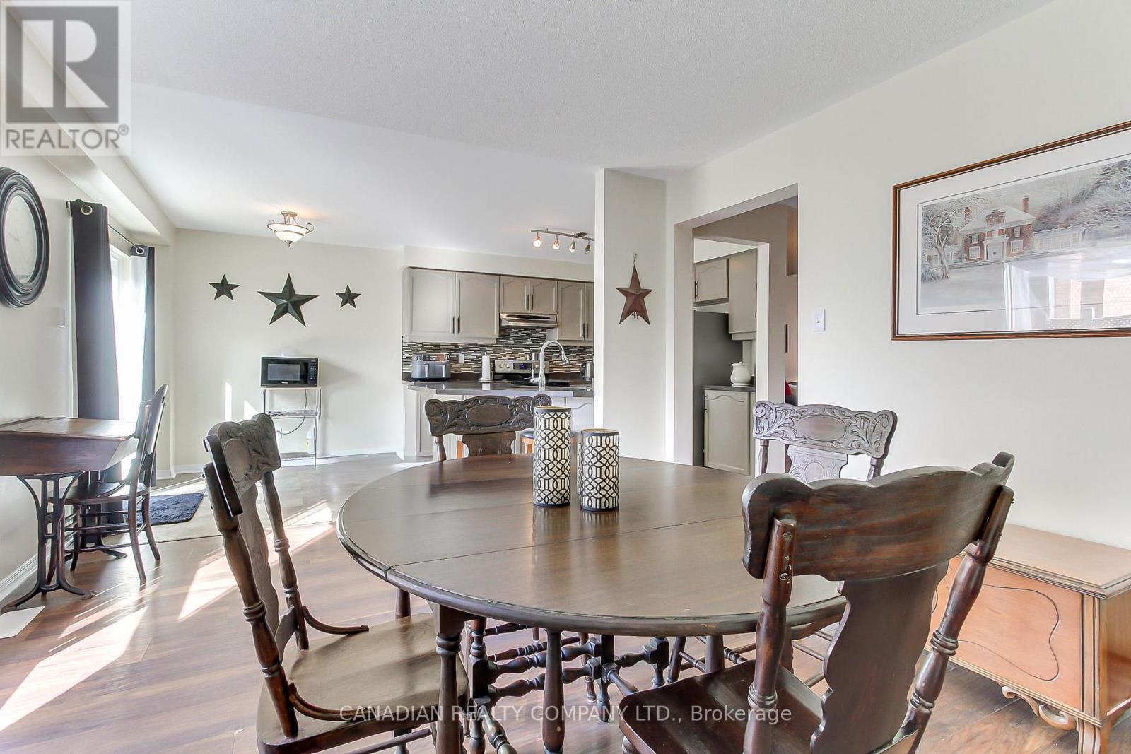 7 Glasgow Crescent, Georgina, Ontario  L4P 4A9 - Photo 7 - N13032858