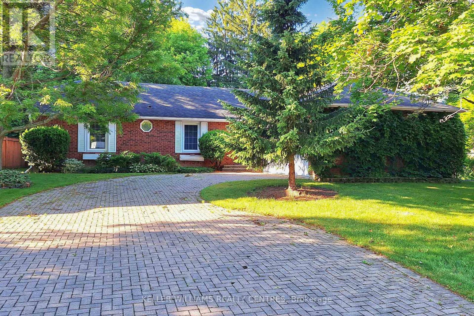 27 Hawthorne Lane, Aurora, Ontario  L4G 3K8 - Photo 6 - N13032864