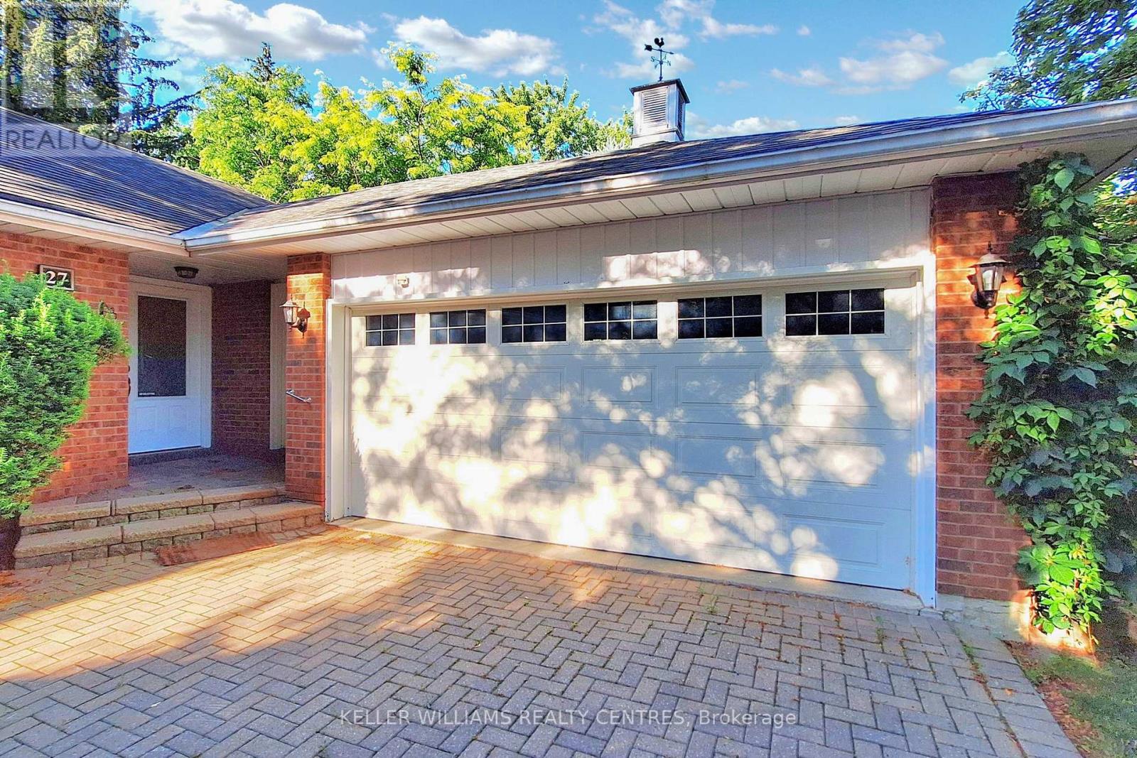 27 Hawthorne Lane, Aurora, Ontario  L4G 3K8 - Photo 7 - N13032864