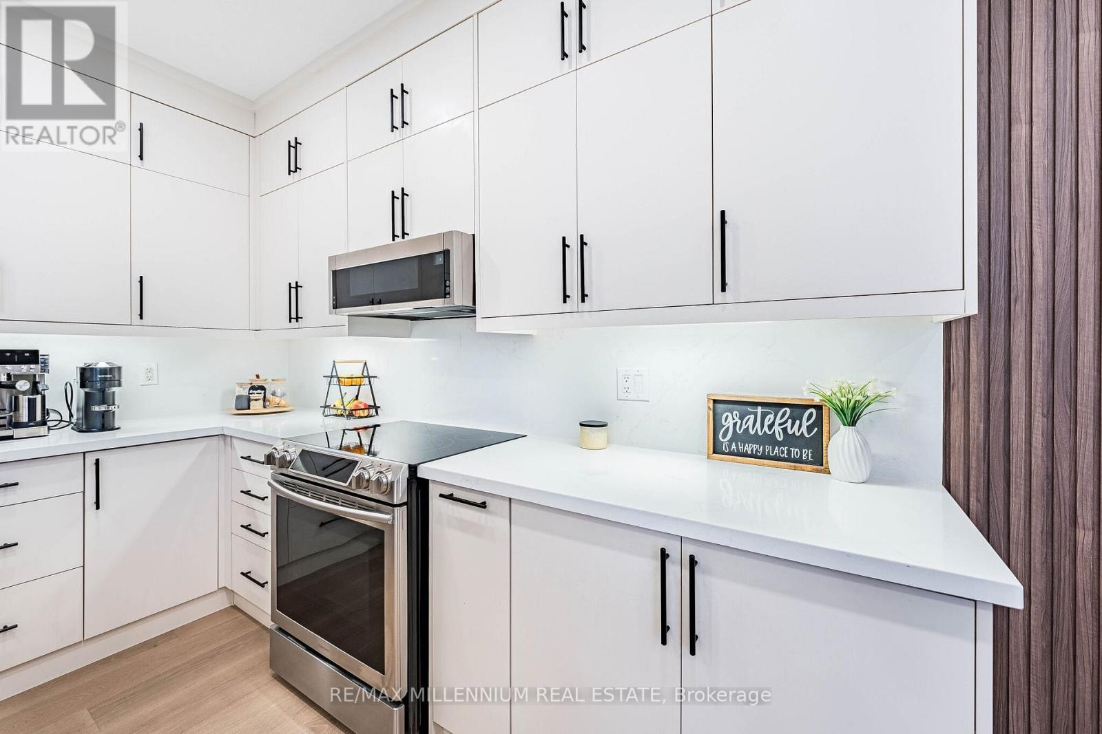 288 Barons Street, Vaughan, Ontario  L4H 3Z3 - Photo 13 - N13032866