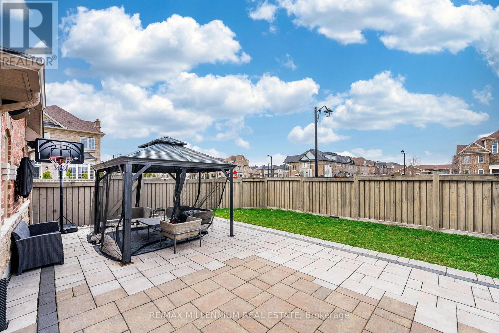 288 Barons Street, Vaughan, Ontario  L4H 3Z3 - Photo 46 - N13032866