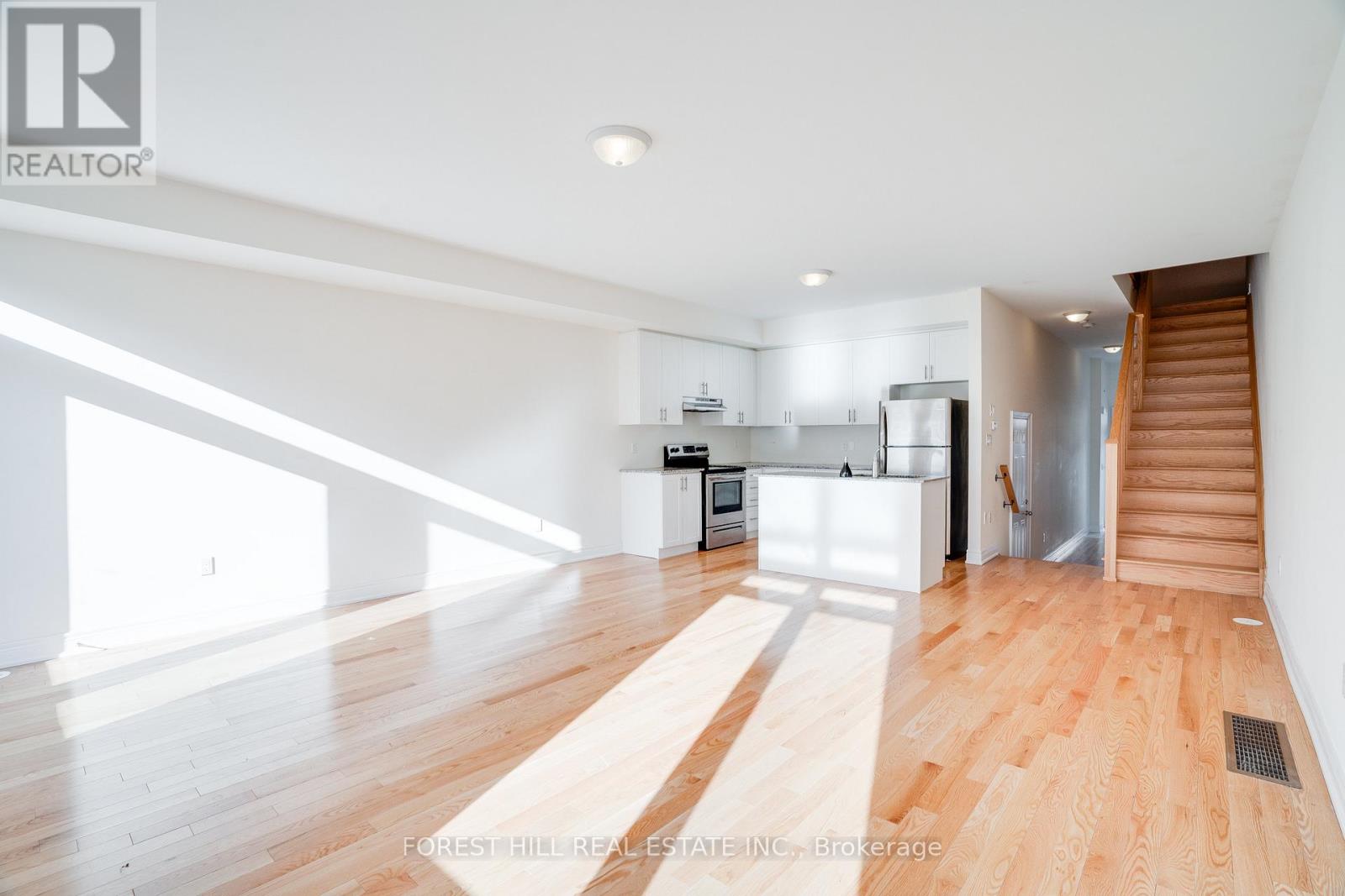 41 Hiawatha Court, Vaughan, Ontario  L4L 0J2 - Photo 17 - N13032886