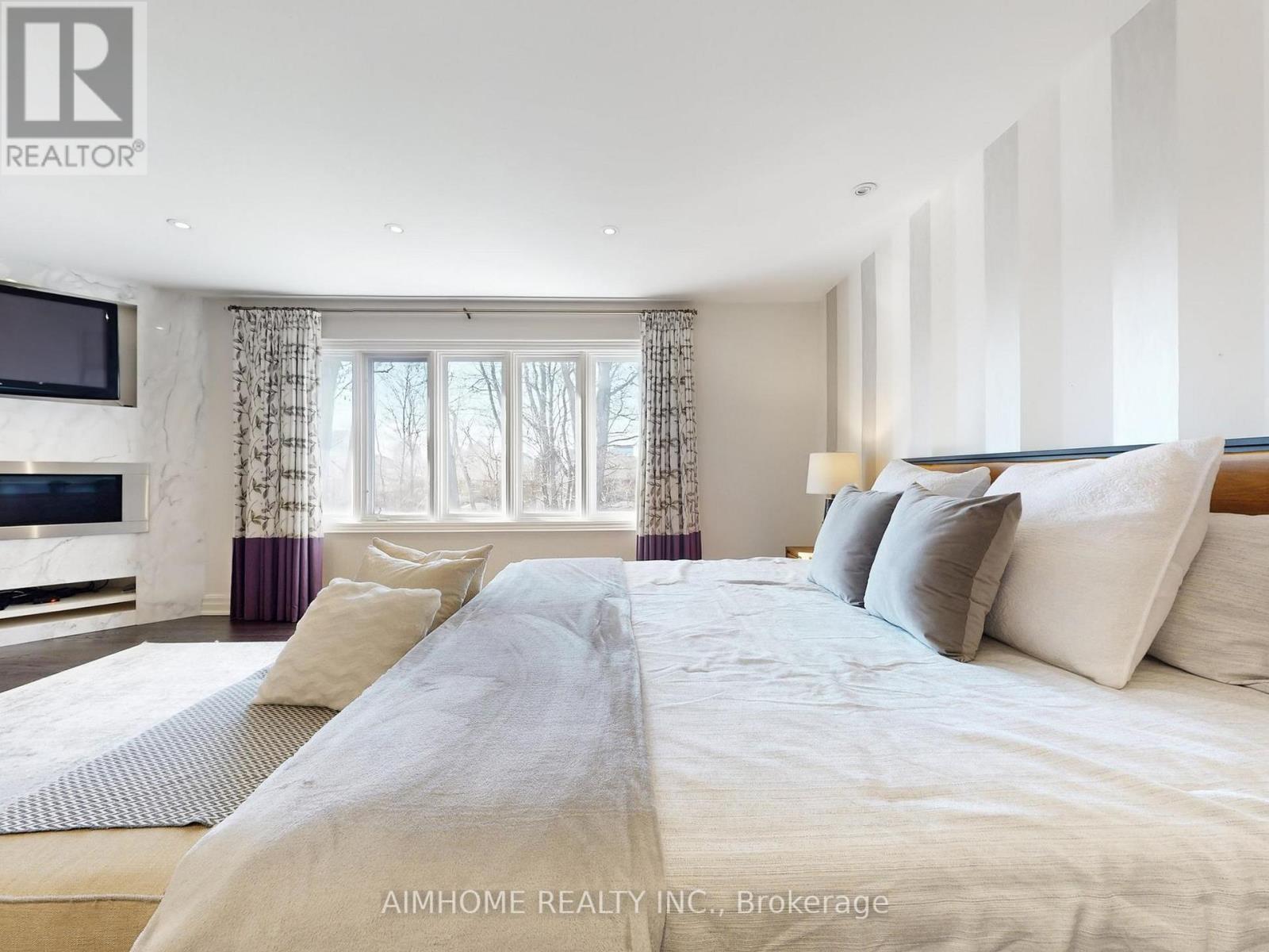 145 Renaissance Court, Vaughan (Beverley Glen), Ontario  L4J 7W4 - Photo 33 - N13032890