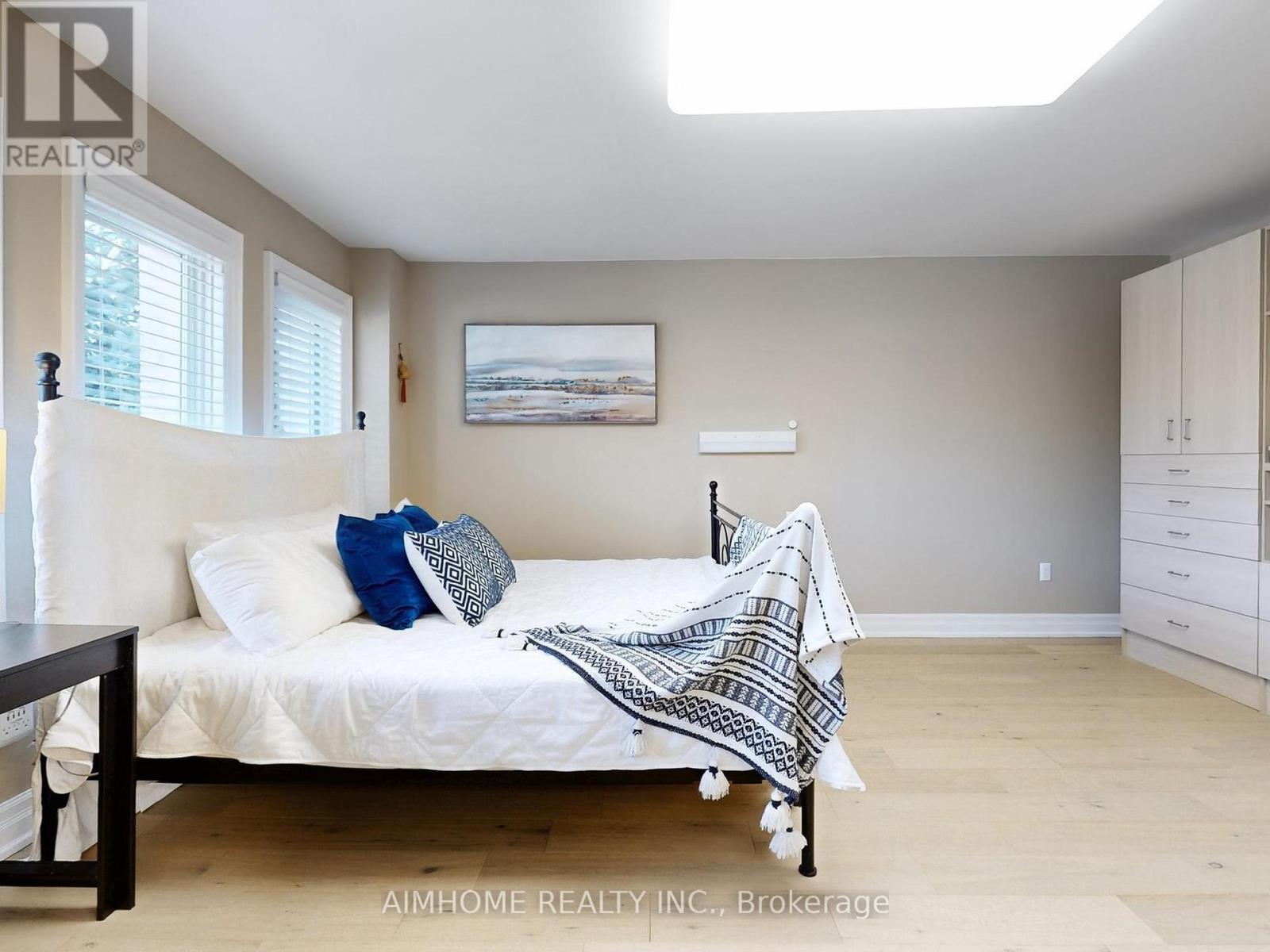 145 Renaissance Court, Vaughan (Beverley Glen), Ontario  L4J 7W4 - Photo 40 - N13032890