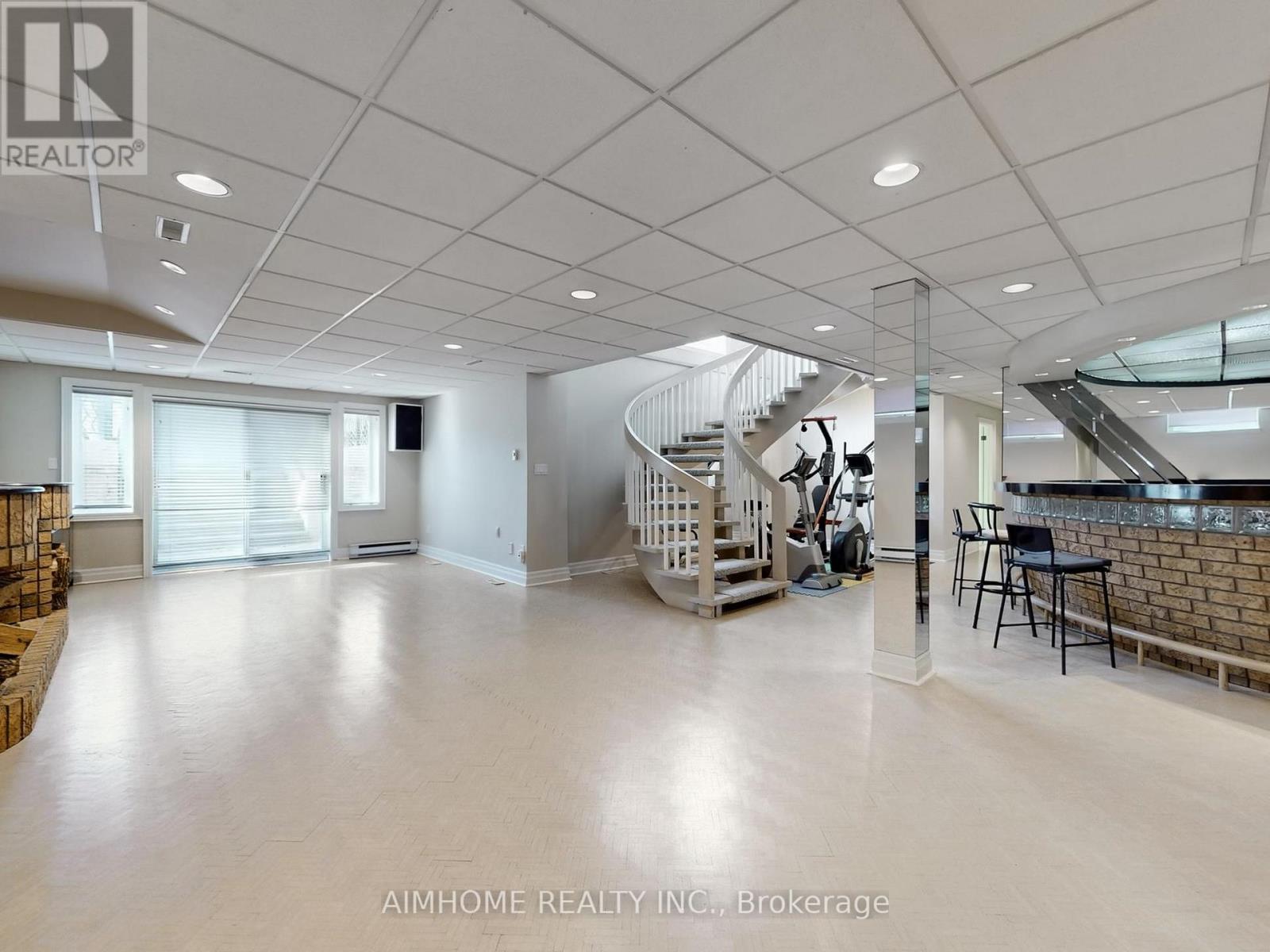 145 Renaissance Court, Vaughan (Beverley Glen), Ontario  L4J 7W4 - Photo 45 - N13032890