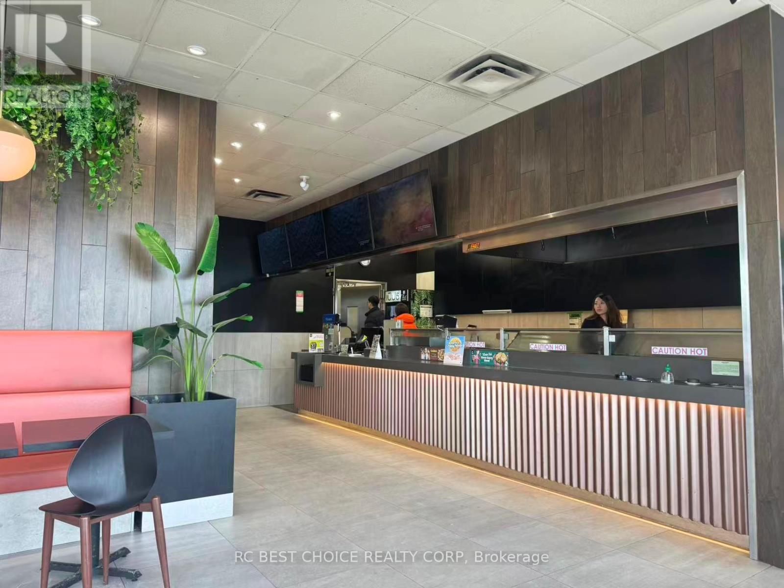 37b - 10520 Yonge Street, Richmond Hill (Mill Pond), Ontario  L4C 3C7 - Photo 2 - N13032938