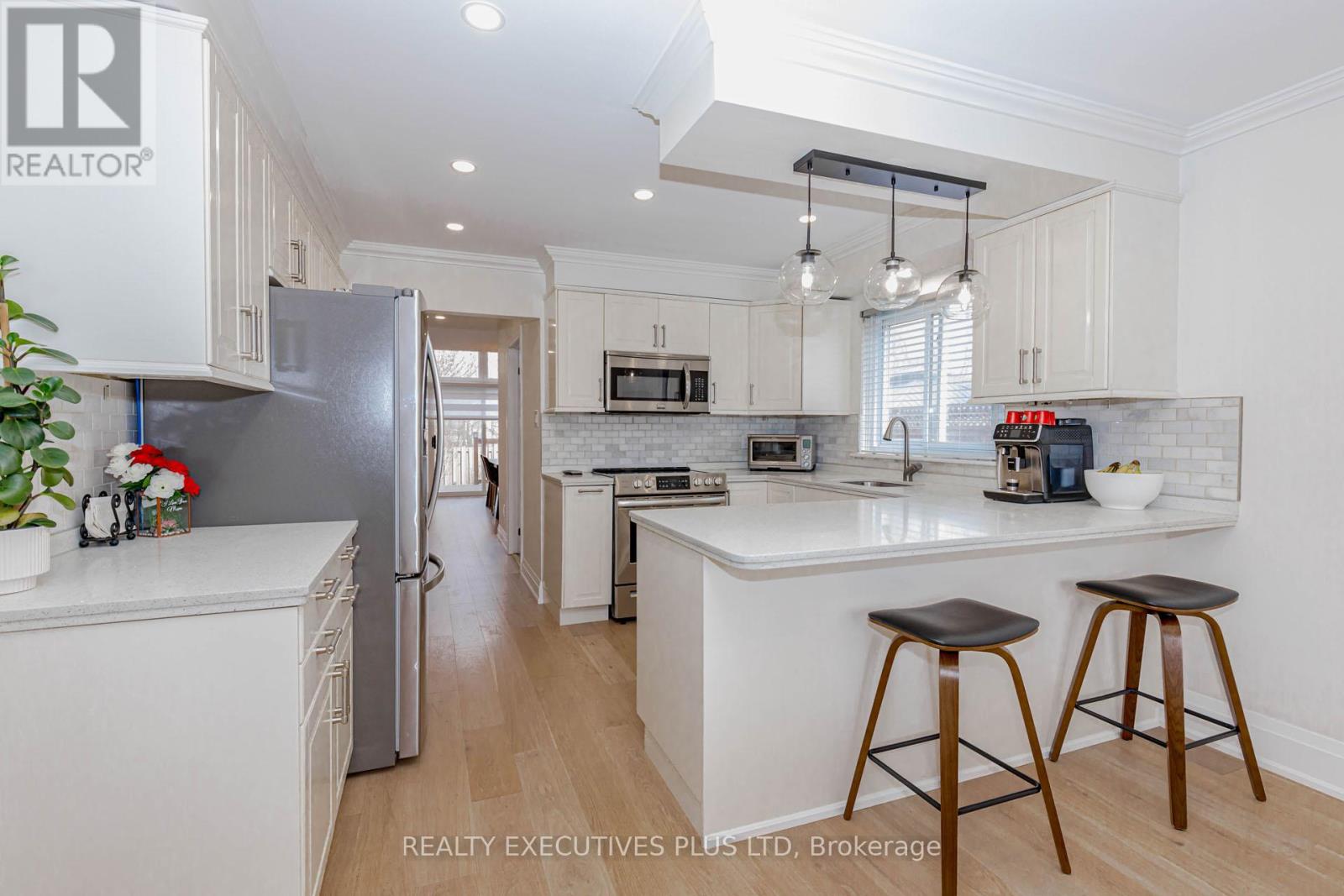 68 Leander Street, Brampton (Westgate), Ontario  L6S 3M7 - Photo 14 - W13032914