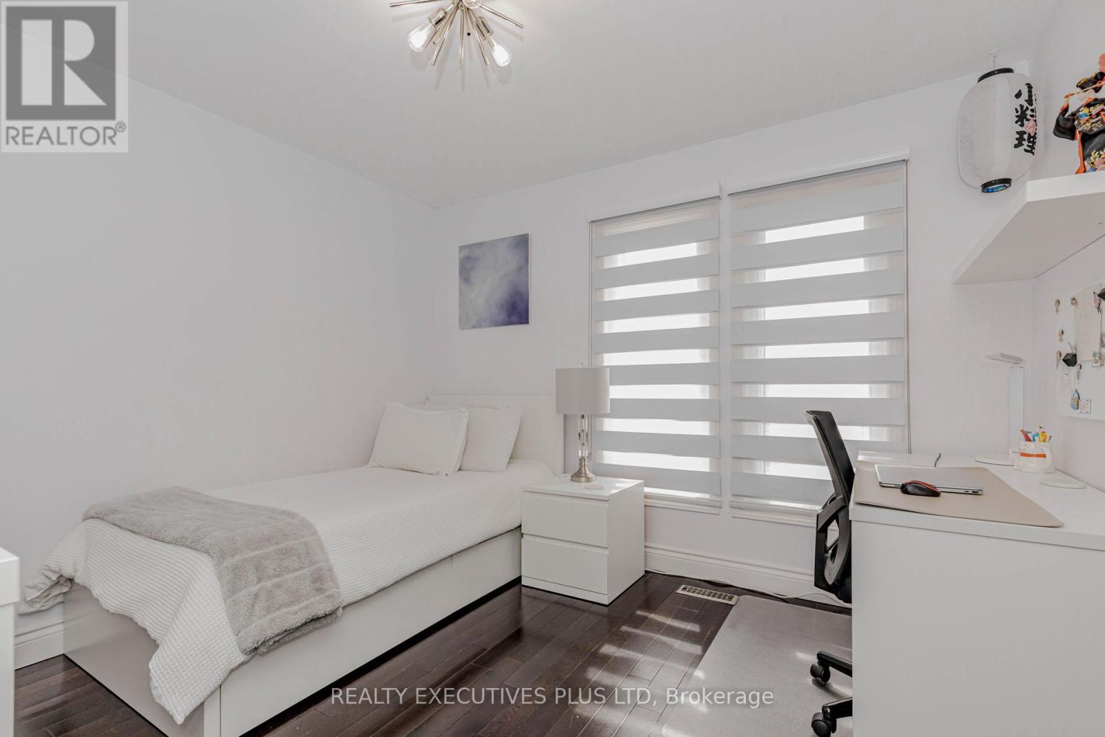 68 Leander Street, Brampton (Westgate), Ontario  L6S 3M7 - Photo 35 - W13032914