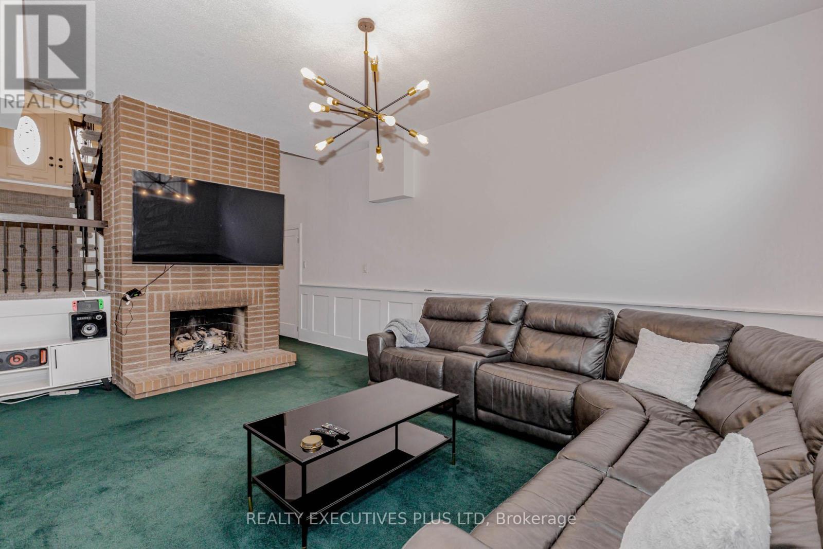 68 Leander Street, Brampton (Westgate), Ontario  L6S 3M7 - Photo 38 - W13032914