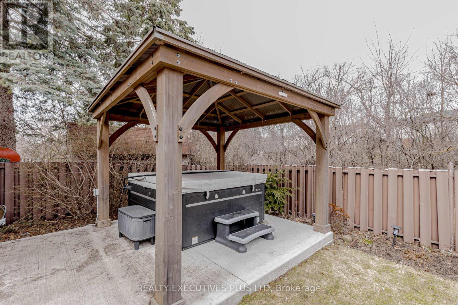 68 Leander Street, Brampton (Westgate), Ontario  L6S 3M7 - Photo 49 - W13032914