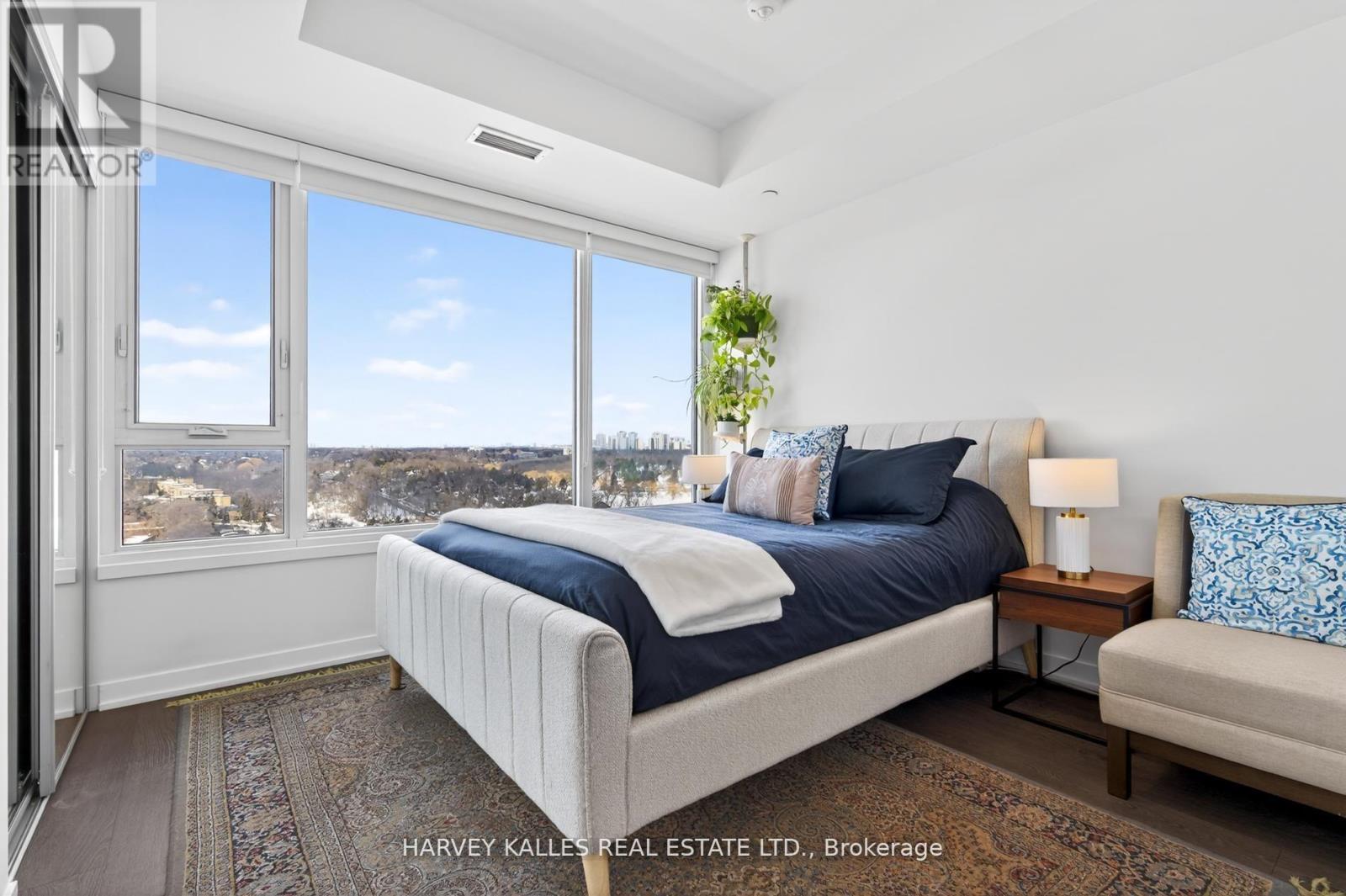 2201 - 1926 Lake Shore Boulevard W, Toronto, Ontario  M6S 1A1 - Photo 13 - W13032944