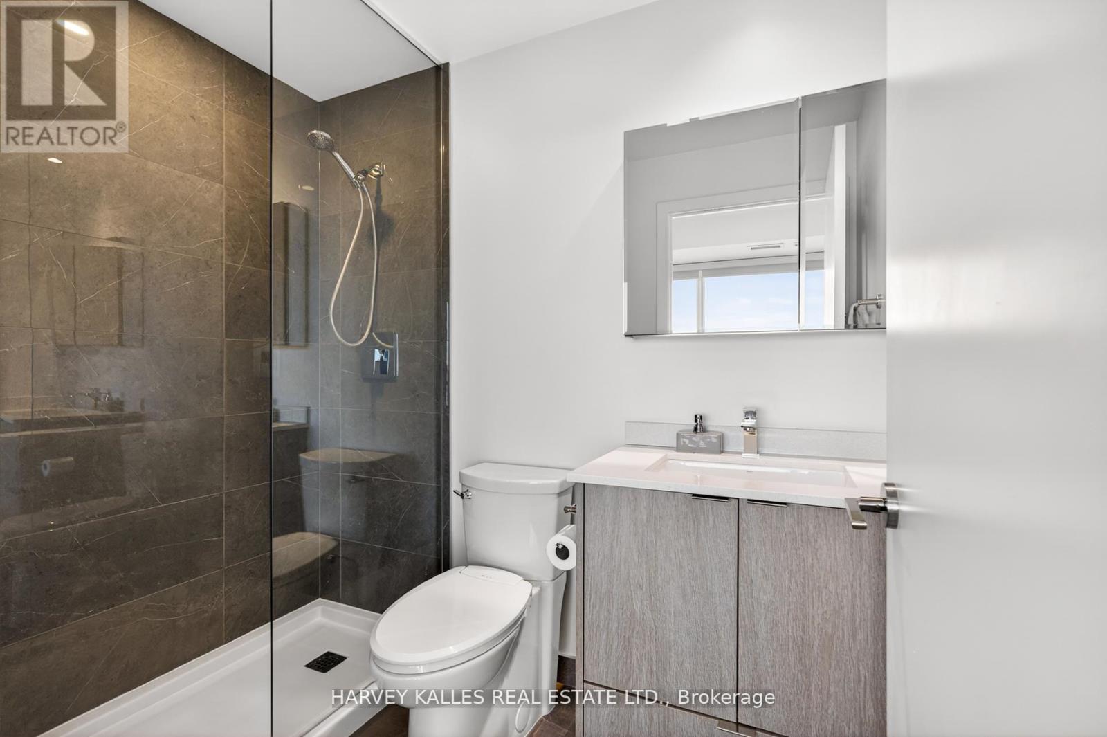 2201 - 1926 Lake Shore Boulevard W, Toronto, Ontario  M6S 1A1 - Photo 17 - W13032944