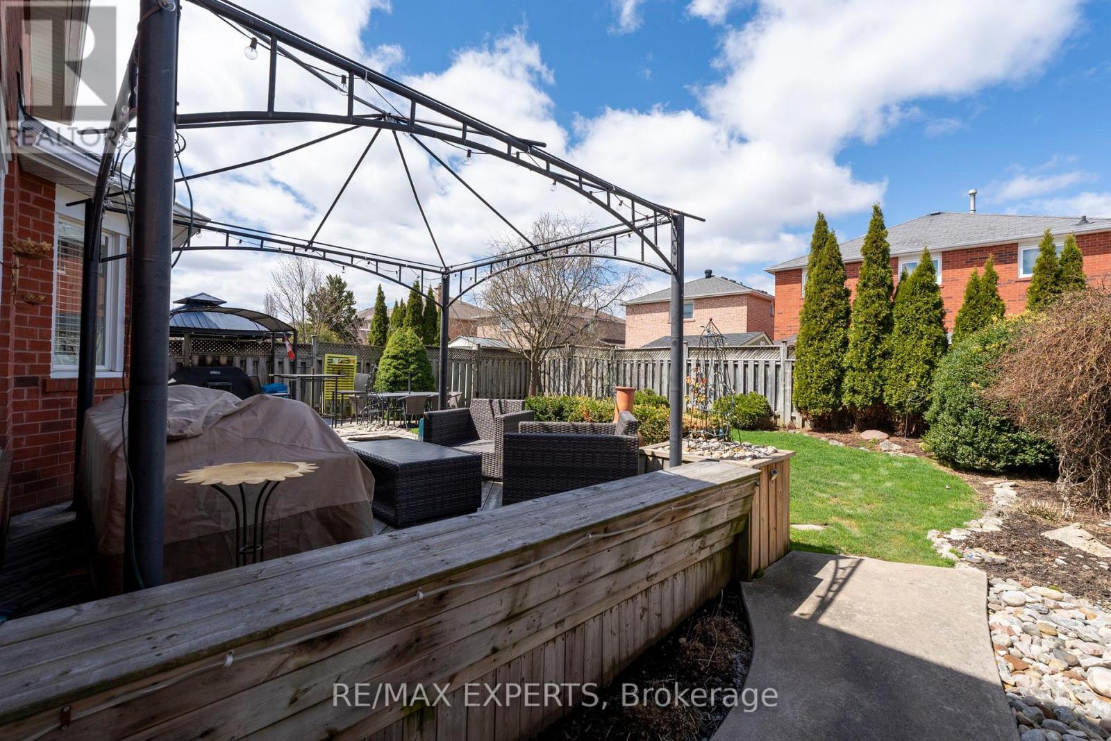 64 Whitbread Avenue, Caledon, Ontario  L7E 1R1 - Photo 45 - W13032952