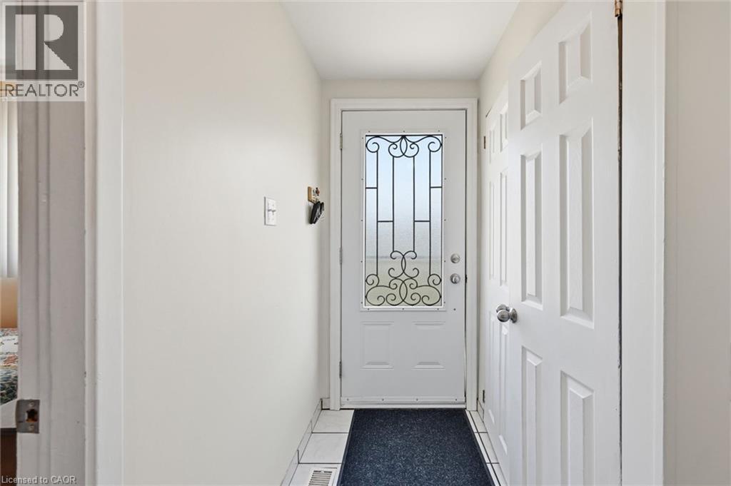 35 Viking Drive, Grimsby, Ontario  L3M 3V2 - Photo 8 - 40818858