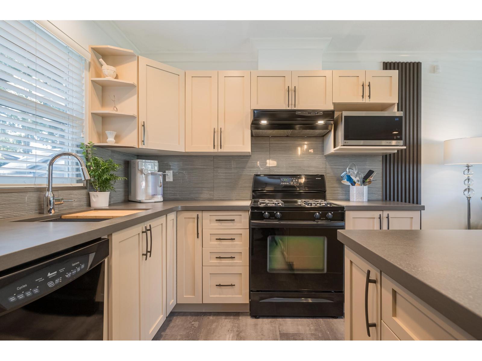 7457 118a Street, Delta, British Columbia  V4C 6J8 - Photo 11 - R3114659