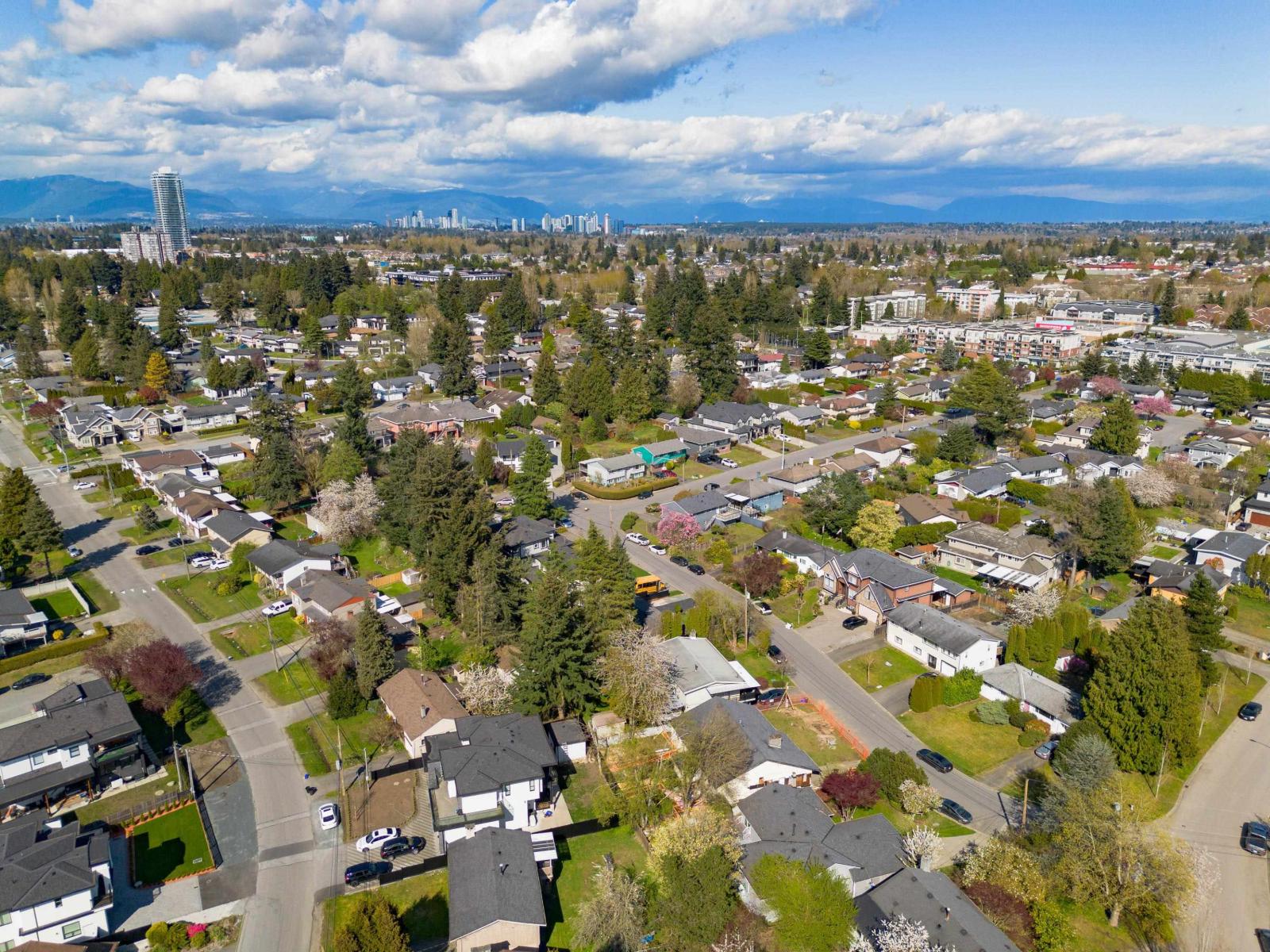 7457 118a Street, Delta, British Columbia  V4C 6J8 - Photo 3 - R3114659