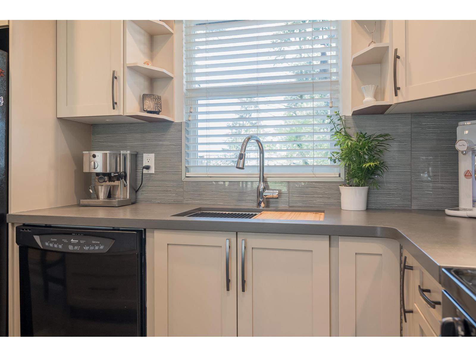 7457 118a Street, Delta, British Columbia  V4C 6J8 - Photo 12 - R3114659