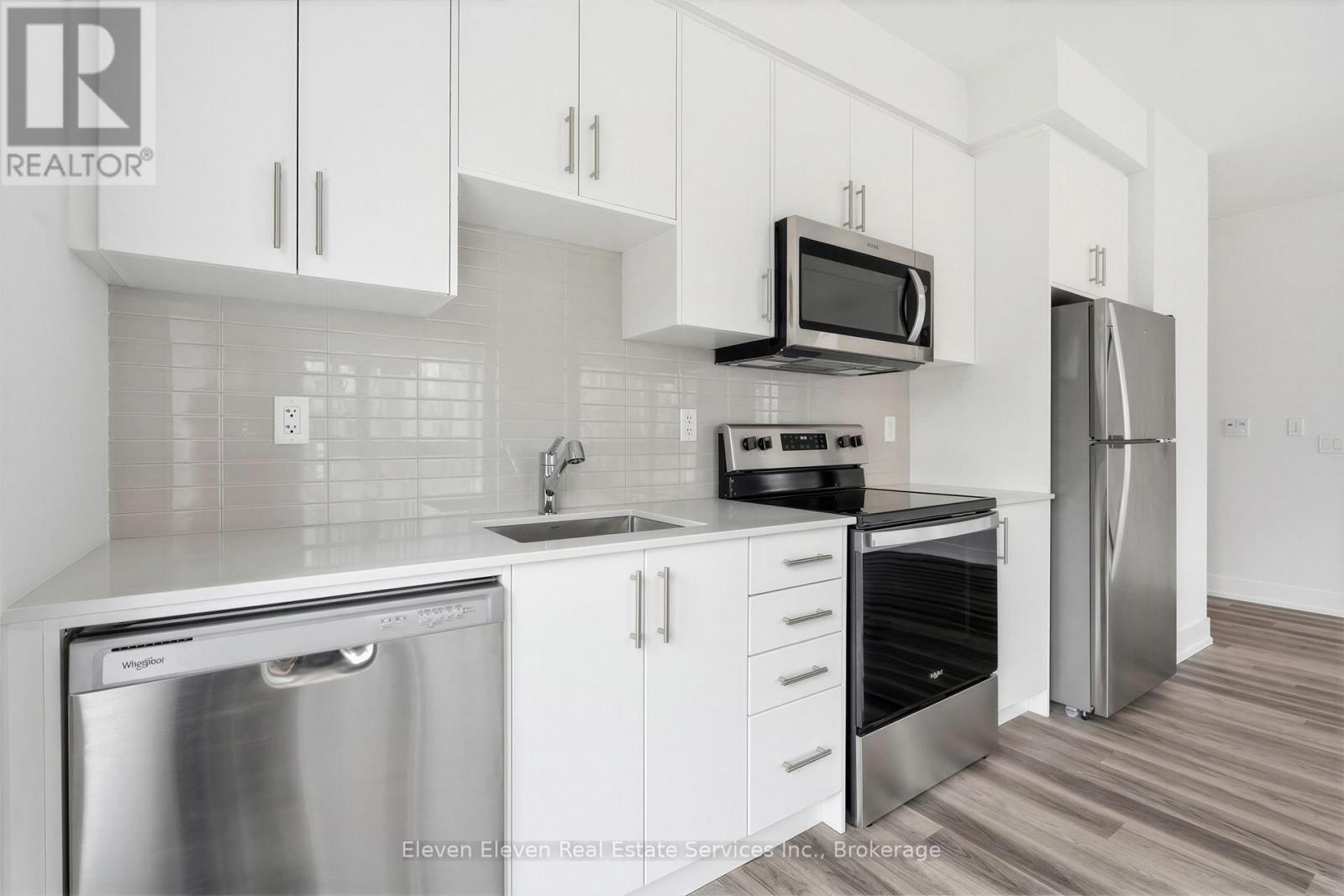 301 - 1100 Lackner Place, Kitchener, Ontario  N2A 0M1 - Photo 10 - X13032878