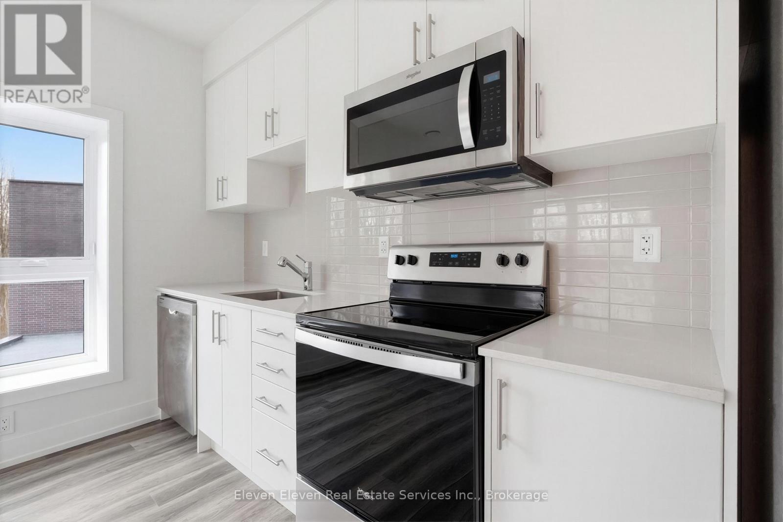 301 - 1100 Lackner Place, Kitchener, Ontario  N2A 0M1 - Photo 9 - X13032878