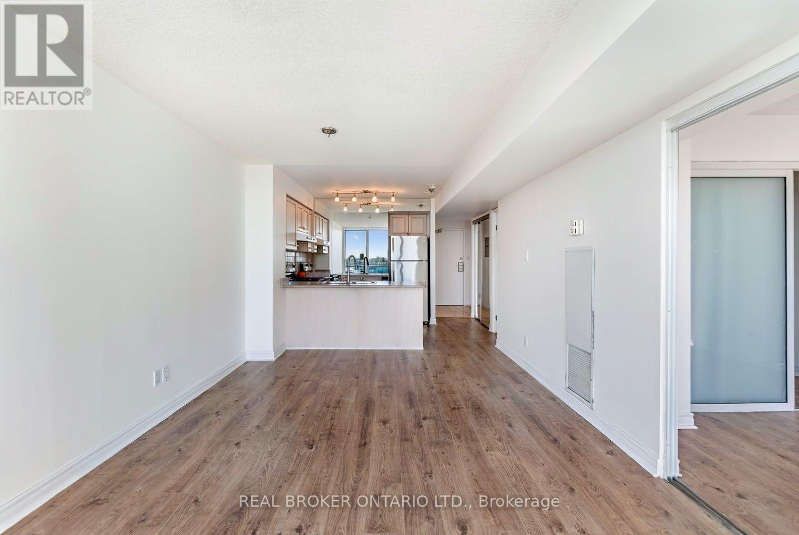 915 - 650 Queens Quay W, Toronto, Ontario  M5V 3N2 - Photo 12 - C13031476