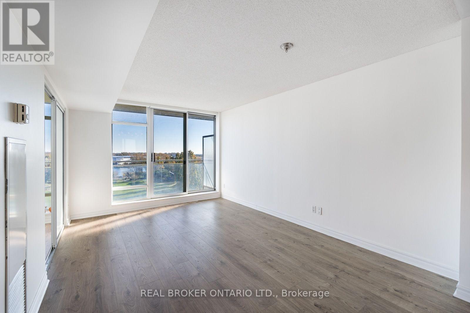 915 - 650 Queens Quay W, Toronto, Ontario  M5V 3N2 - Photo 8 - C13031476