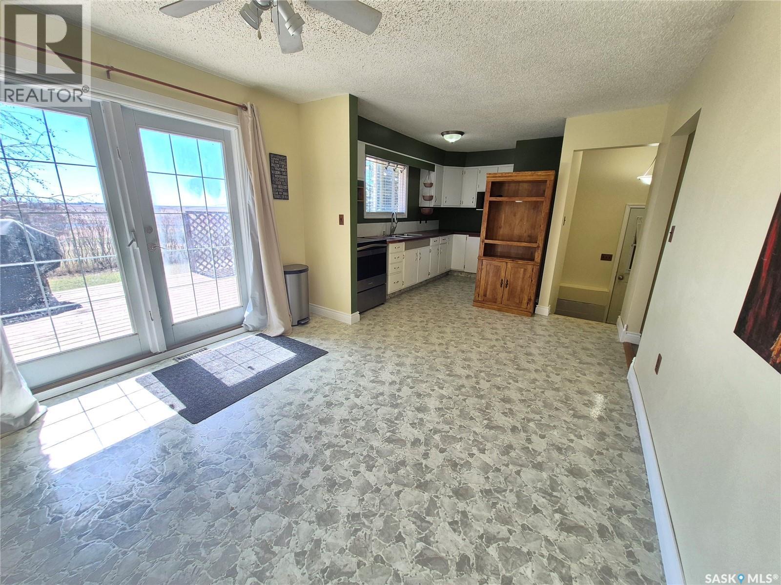 Key West Quarter, Ogema, Saskatchewan  S0C 1Y0 - Photo 5 - SK033533