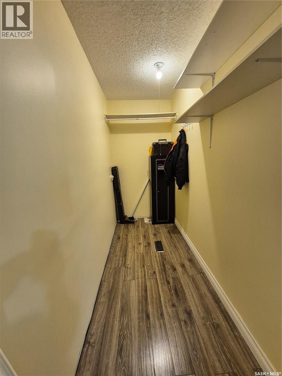 Key West Quarter, Ogema, Saskatchewan  S0C 1Y0 - Photo 13 - SK033533