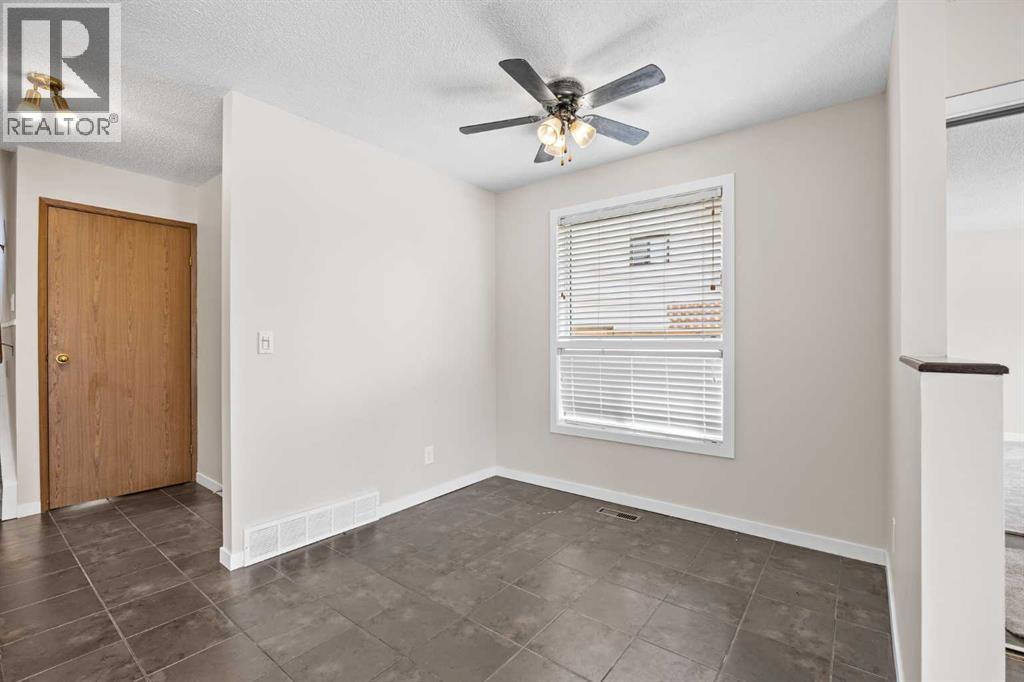 119 Bedfield Close Ne, Calgary, Alberta  T3K 3L6 - Photo 10 - A2303438