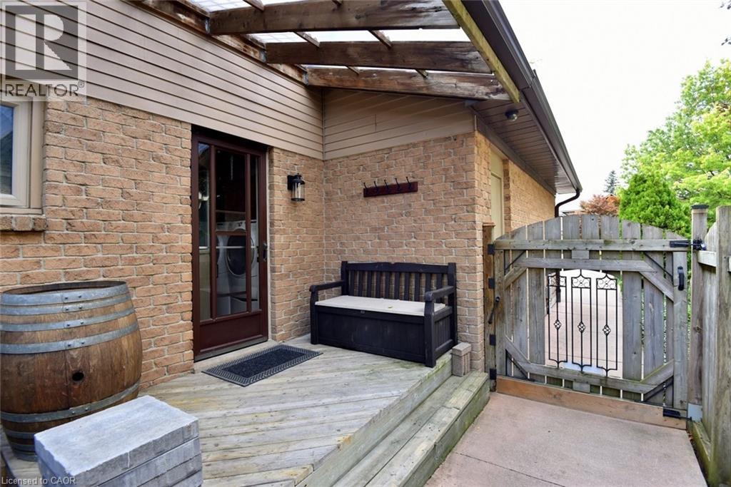 18 Charterhouse Crescent, Ancaster, Ontario  L9G 4E5 - Photo 34 - 40823159