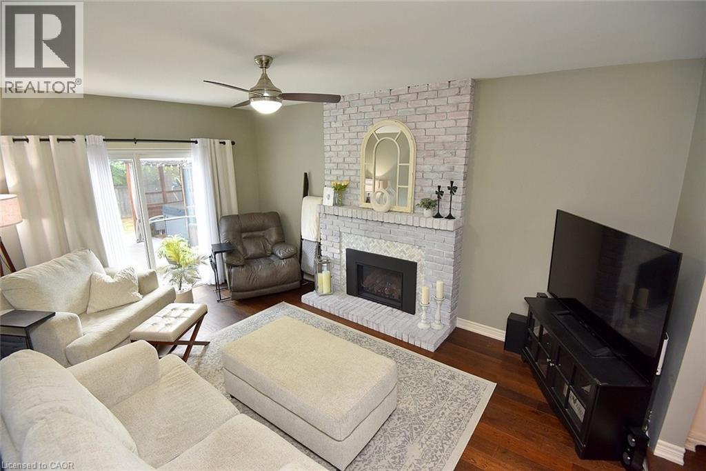 18 Charterhouse Crescent, Ancaster, Ontario  L9G 4E5 - Photo 7 - 40823159