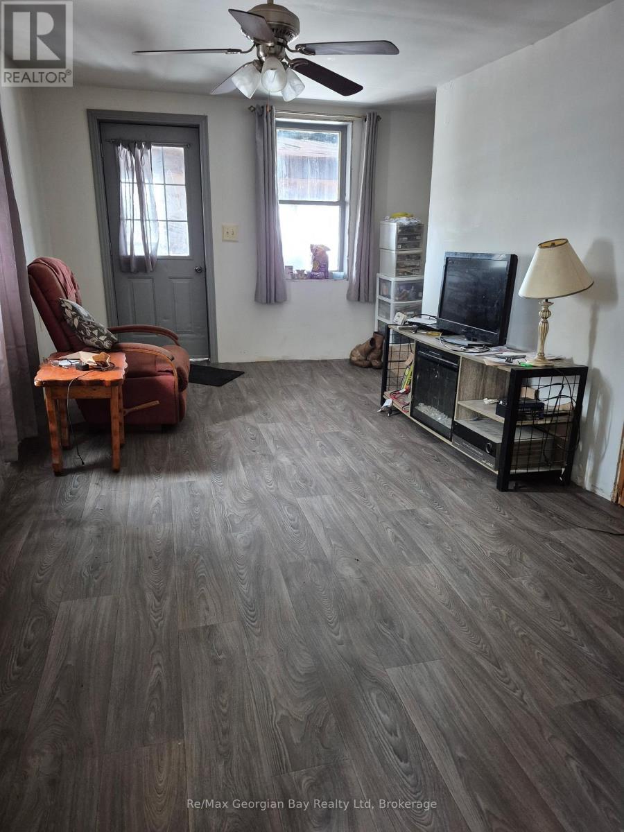 111 Andrew Street S, Orillia, Ontario  L3V 5J3 - Photo 8 - S12491918